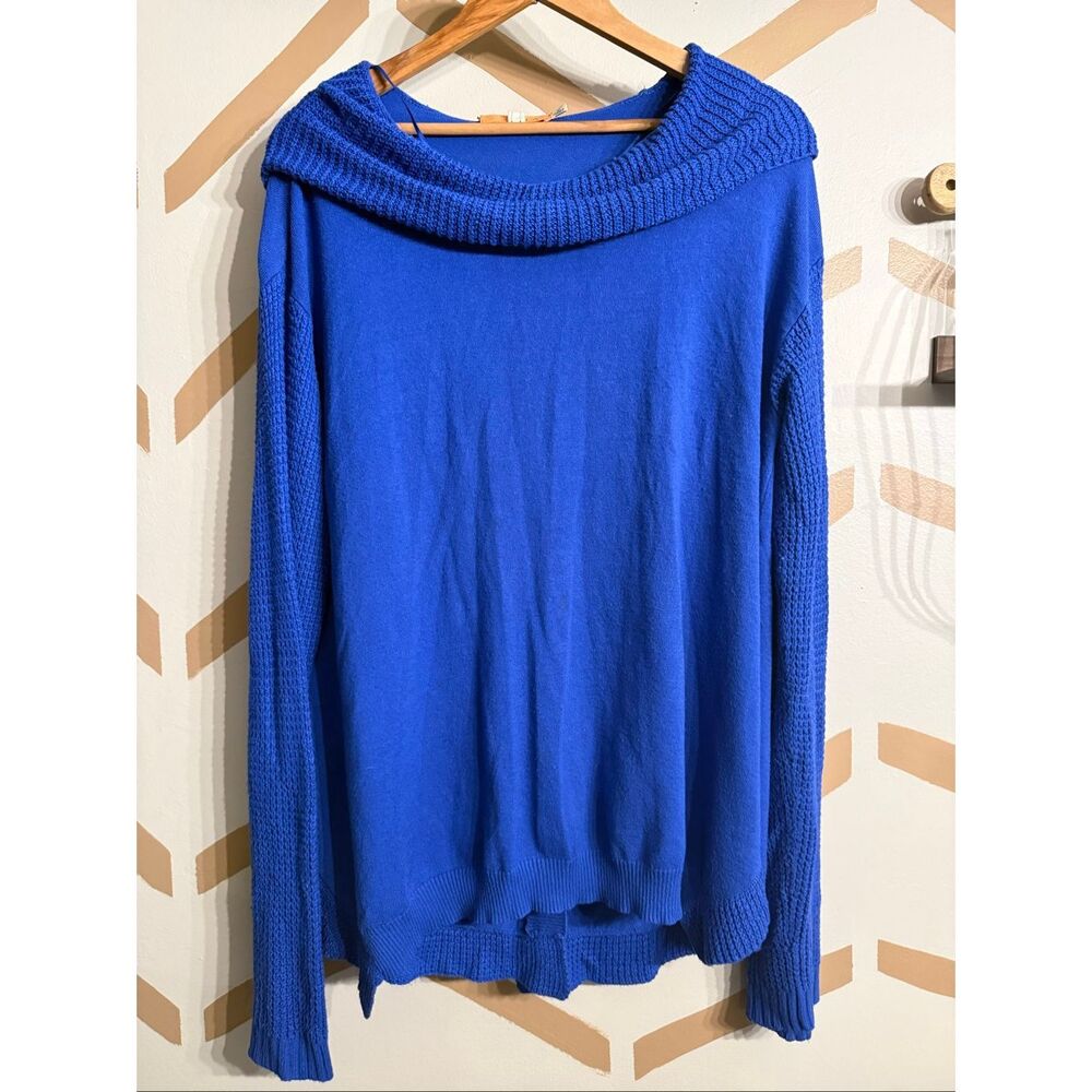 One A Blue Oversized Waffle Knit Split Back Cowl Neck Sweater Size Large